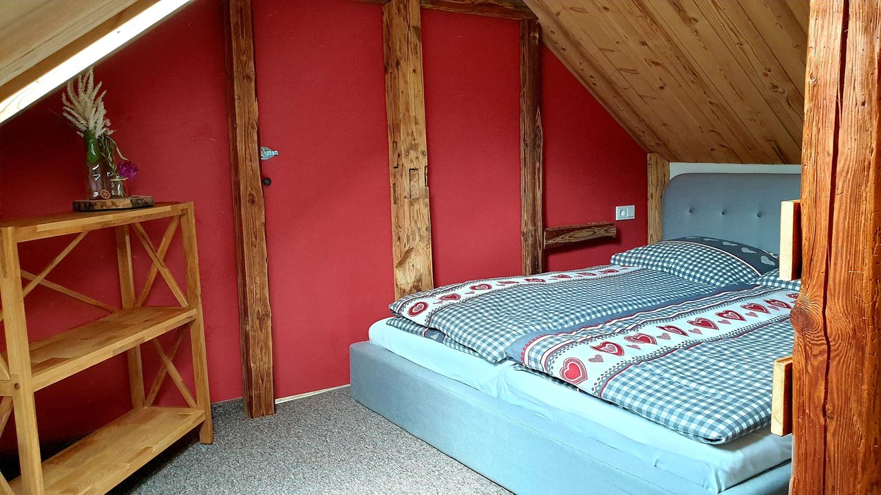 Schlafzimmer 3 mit Doppelbett Schlafzimmer 3 mit Doppelbett